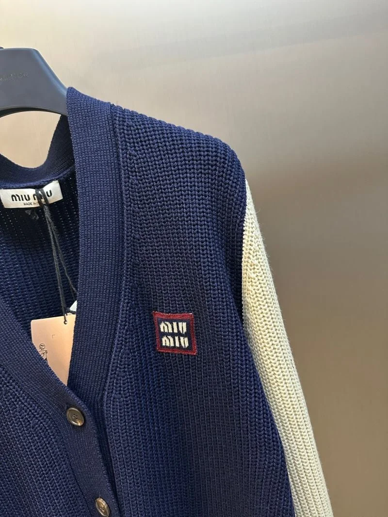 Miu Miu Sweaters Sophisticated 163591
