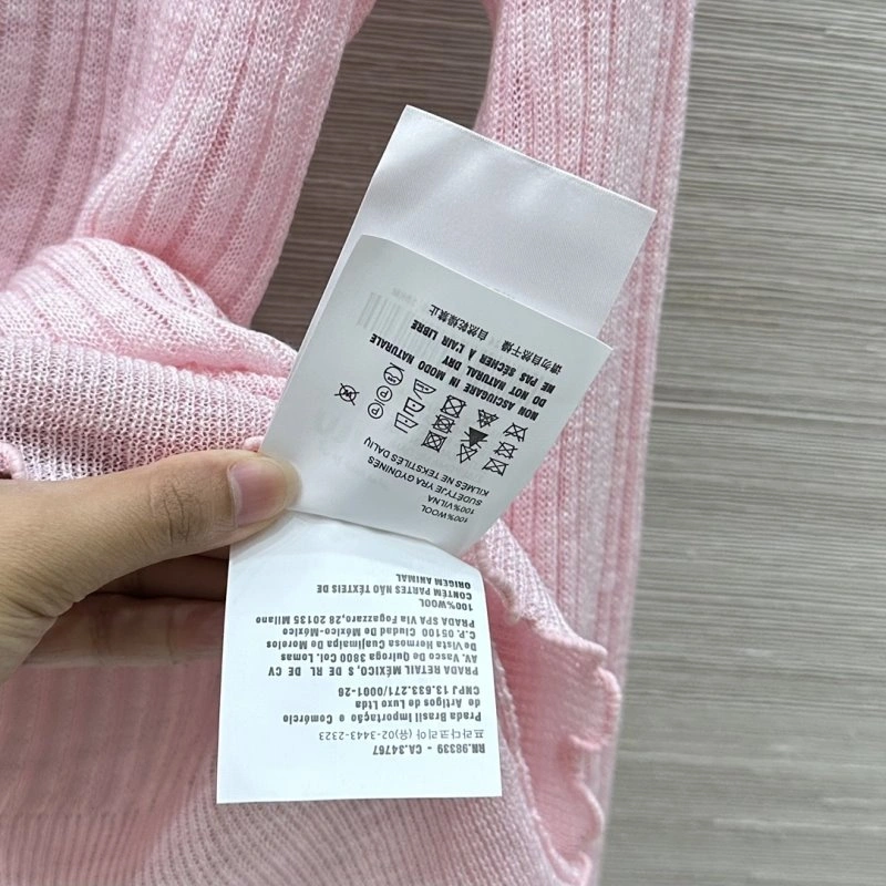 Miu Miu Sweaters Bold 156242
