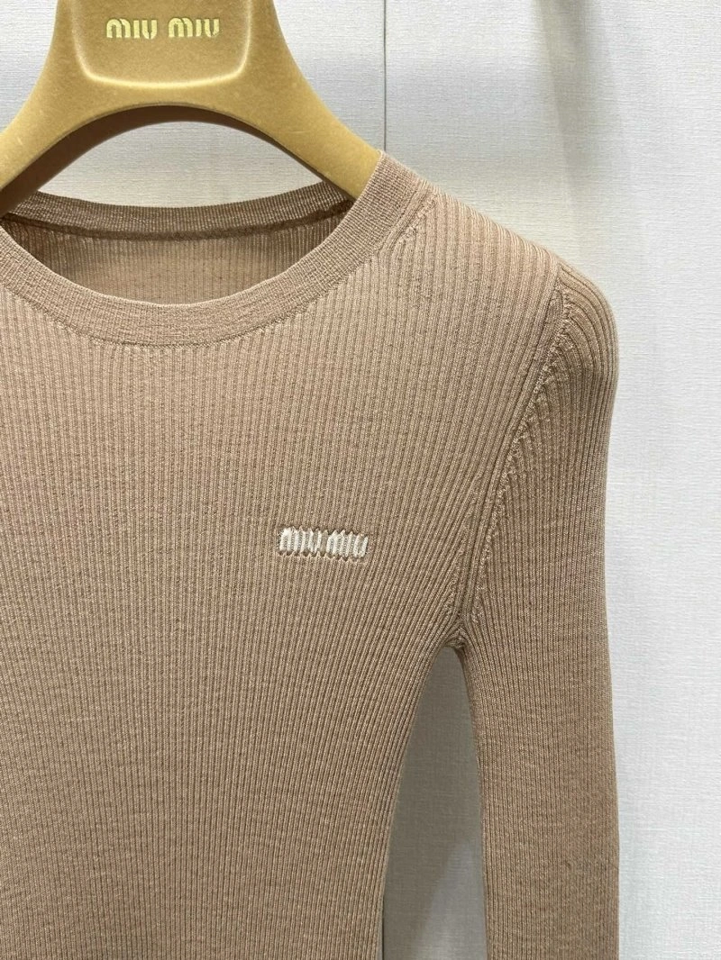 Classic Miu Miu Sweaters 148652