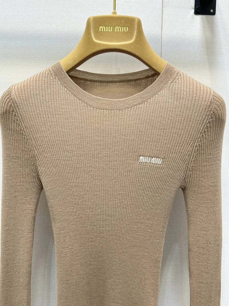 Classic Miu Miu Sweaters 148652