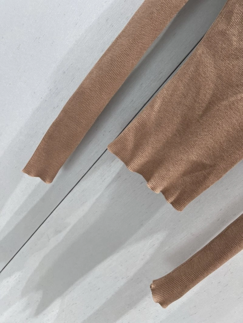 Miu Miu Sweaters Sophisticated 148639