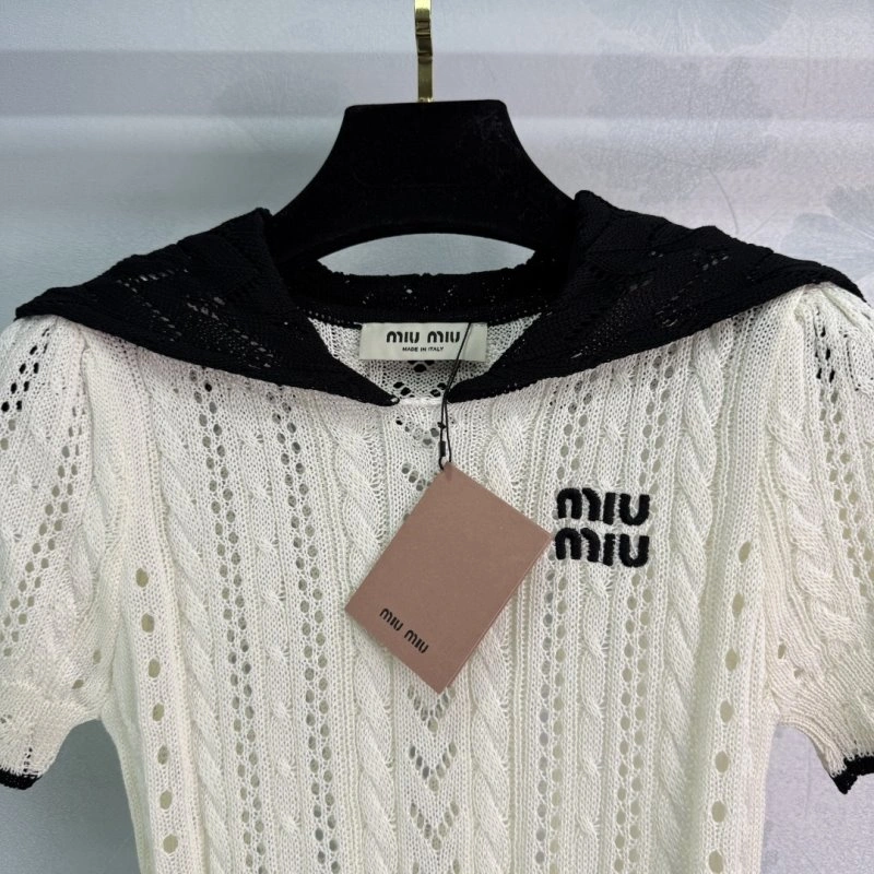 Compact Miu Miu Sweaters 154432