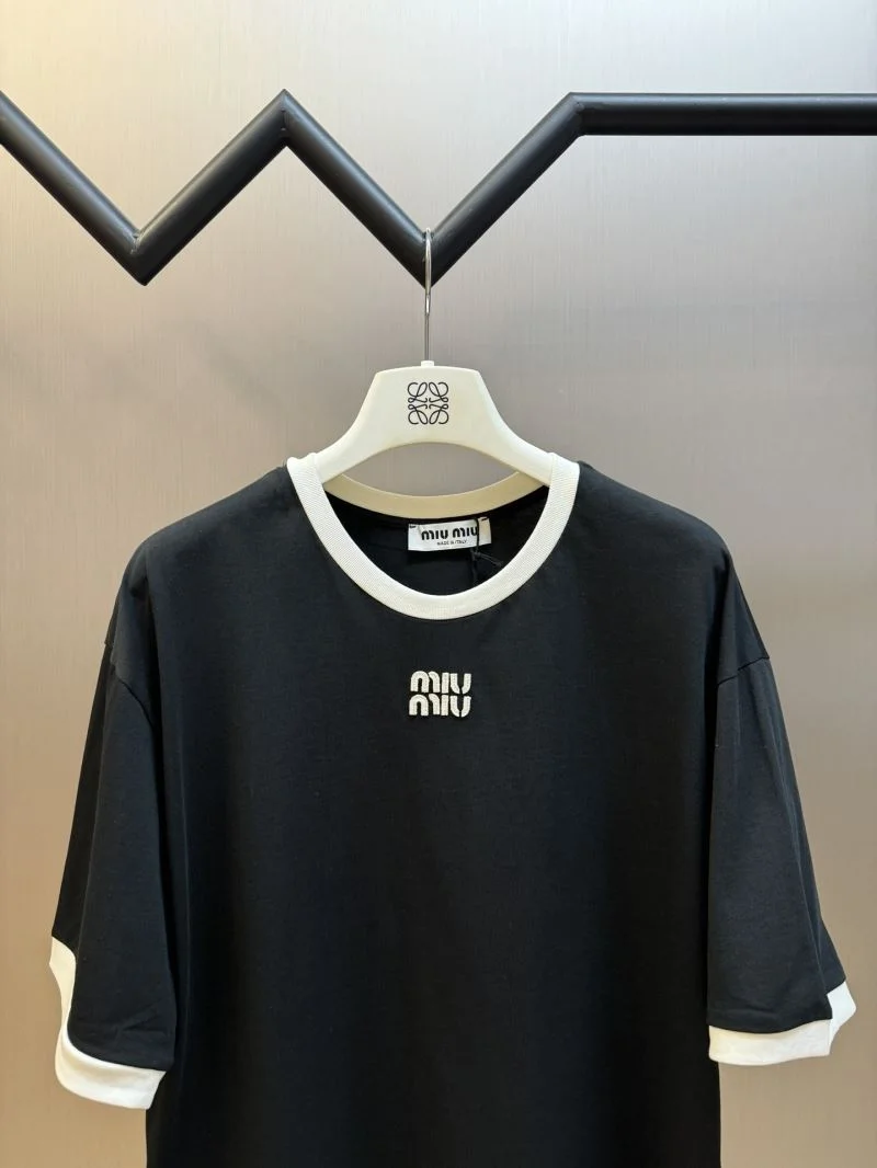 ComfortFit Miu Miu T-Shirts 163549