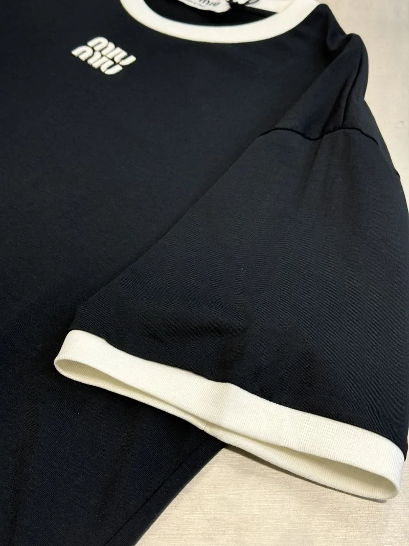 ComfortFit Miu Miu T-Shirts 163549