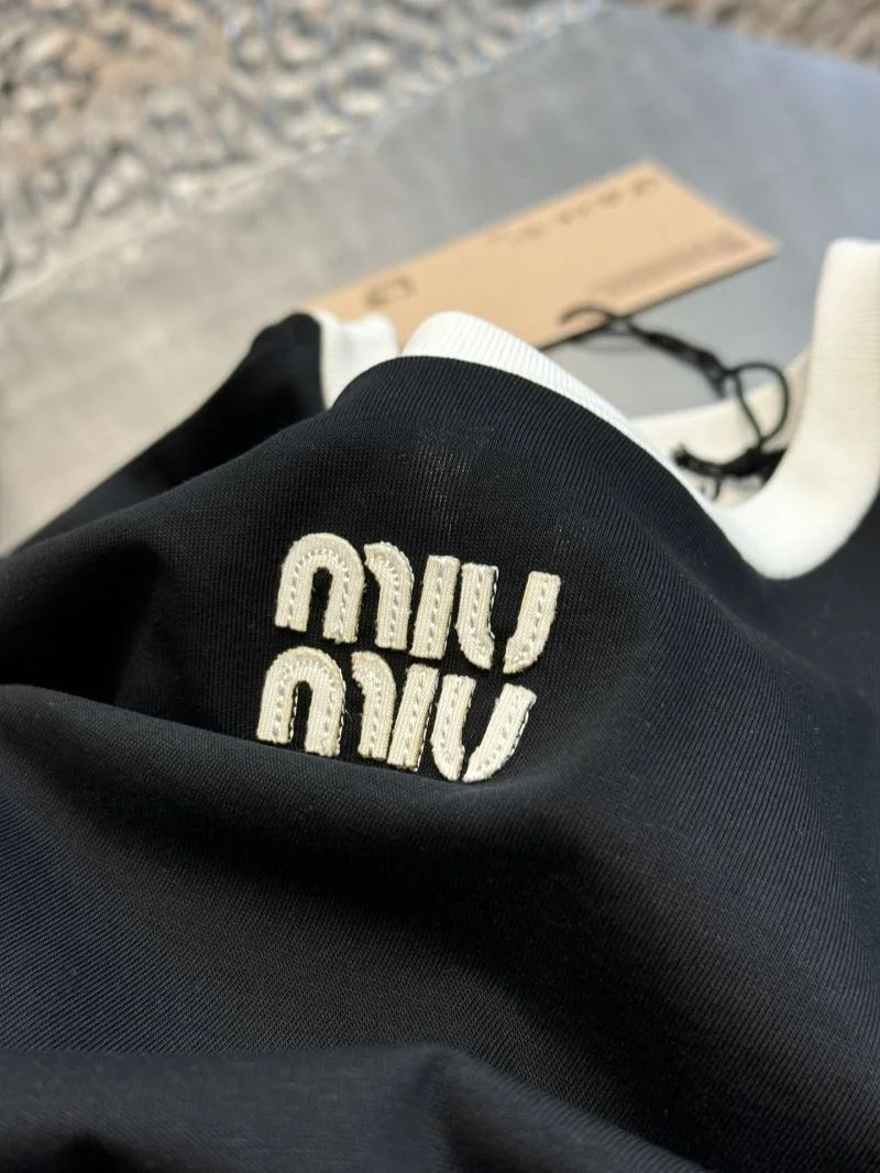 ComfortFit Miu Miu T-Shirts 163549