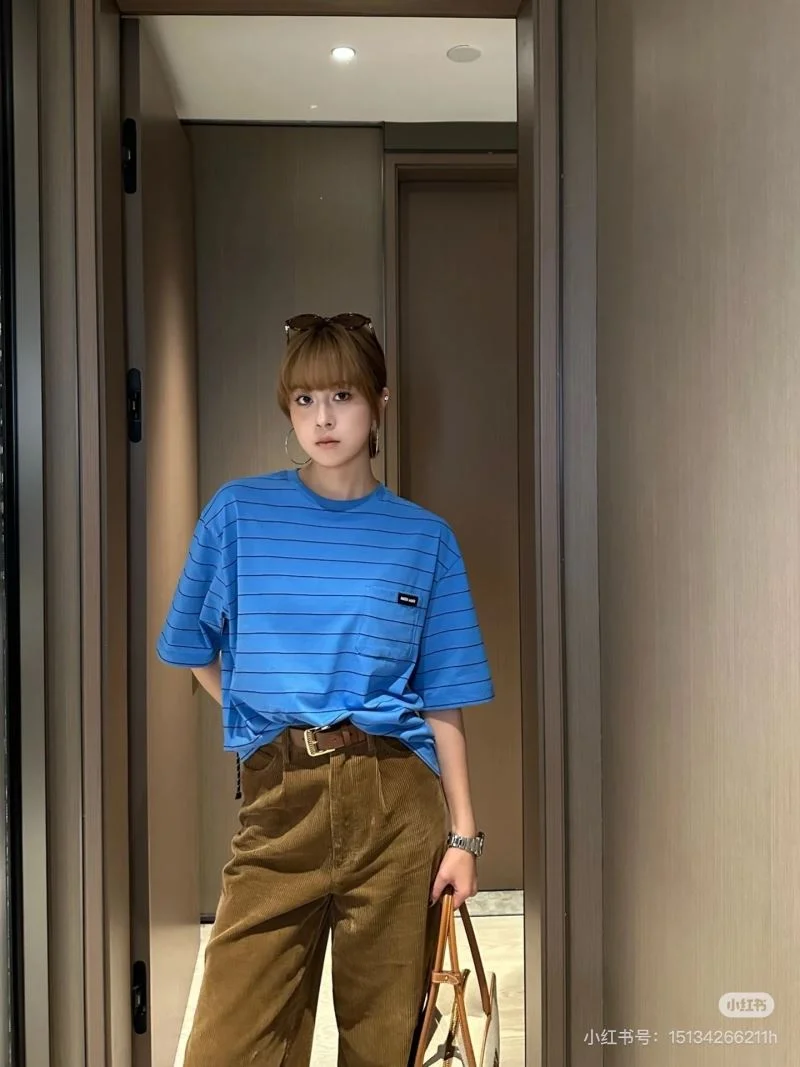 Miu Miu T-Shirts Premium 163551