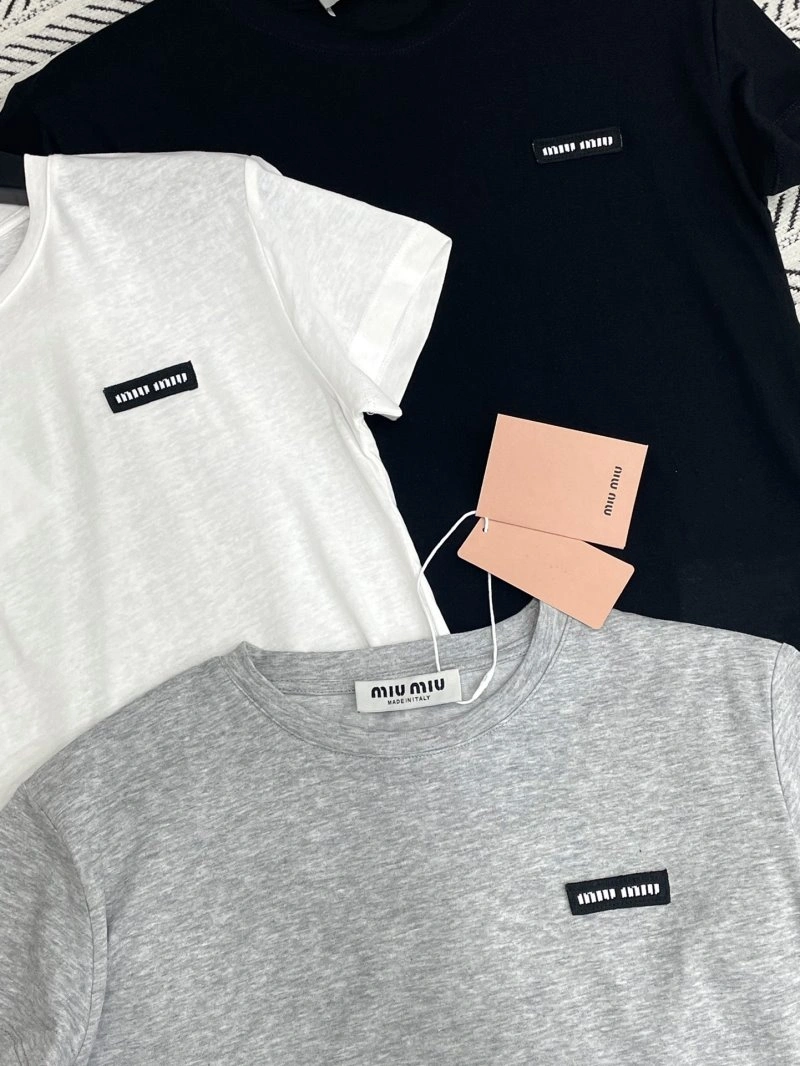Attractive Miu Miu T-Shirts 152155