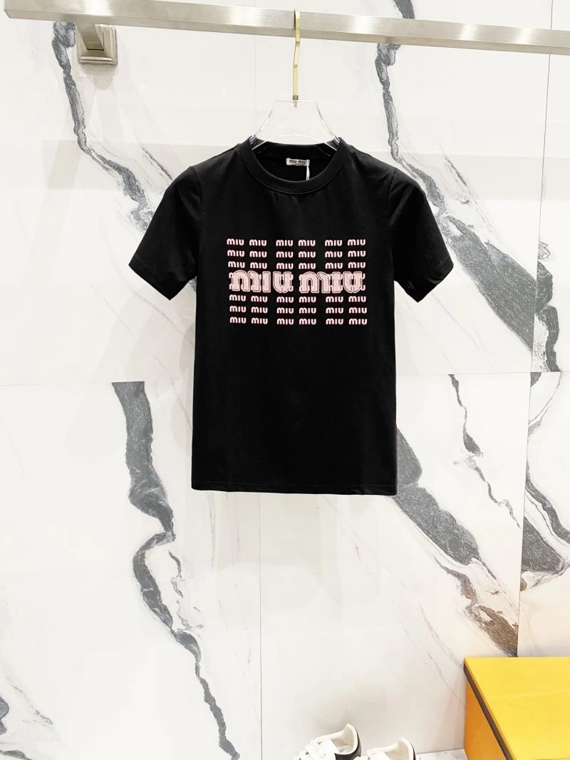 Miu Miu T-Shirts UrbanChic 162455