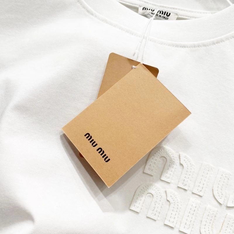 Miu Miu T-Shirts Unisex 162453