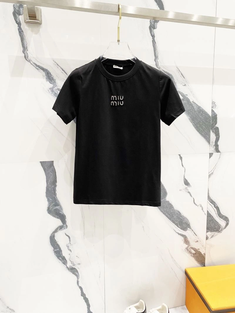 ModernLook Miu Miu T-Shirts 162501