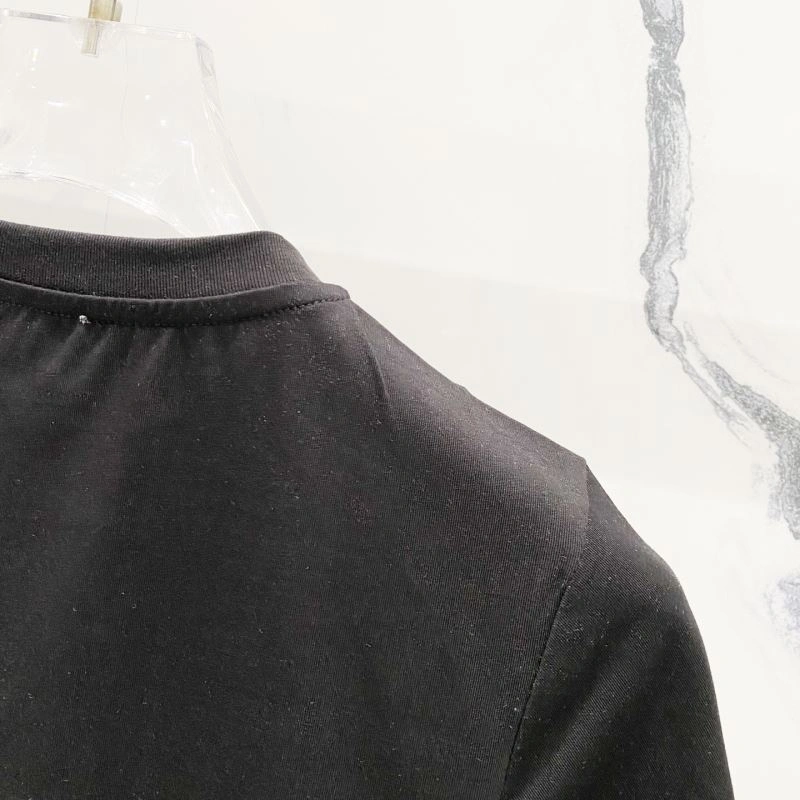 ModernLook Miu Miu T-Shirts 162501