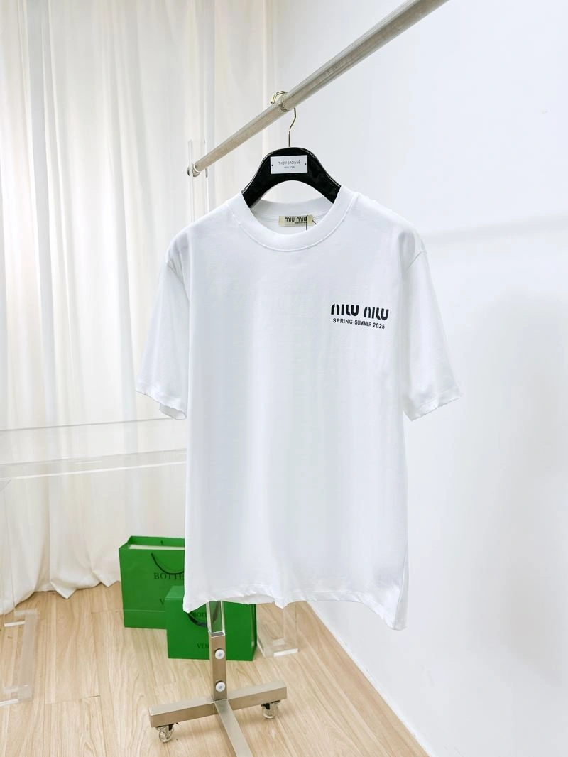 Classic Miu Miu T-Shirts 161374