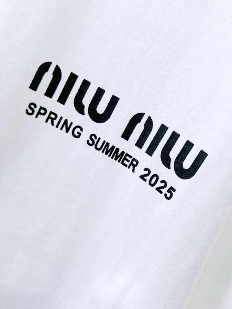 Classic Miu Miu T-Shirts 161374