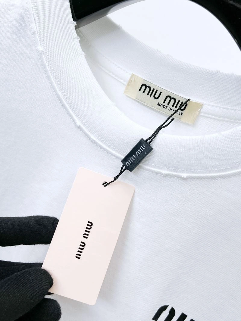 Classic Miu Miu T-Shirts 161374