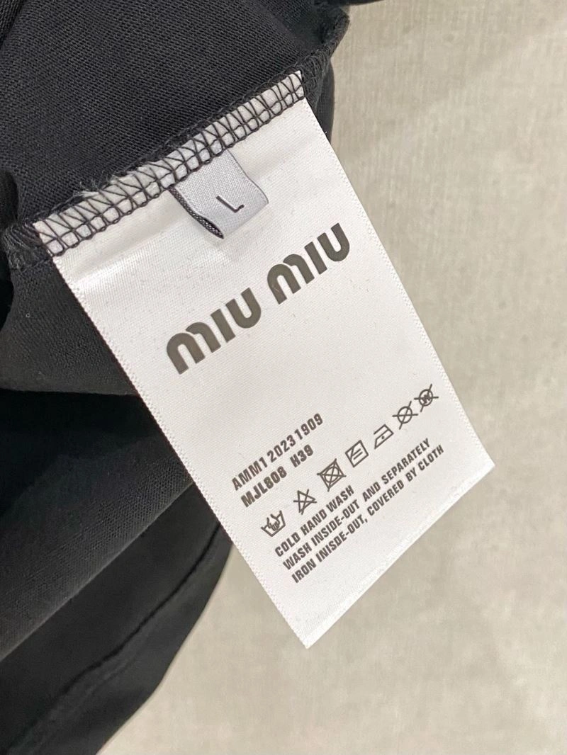 Compact Miu Miu T-Shirts 161364
