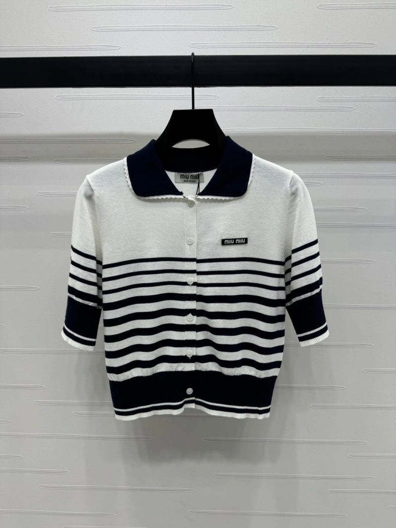 Miu Miu T-Shirts UrbanChic 151120