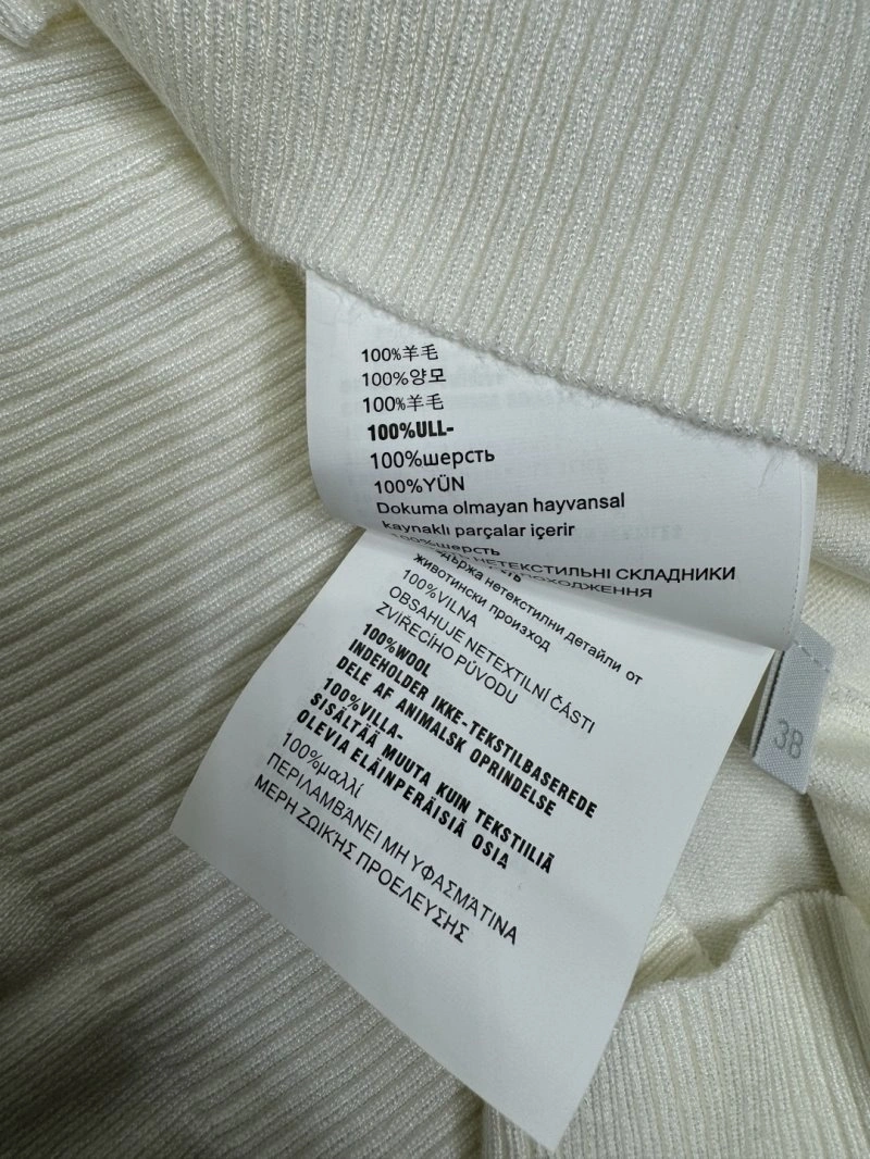 Miu Miu T-Shirts Bright 151111