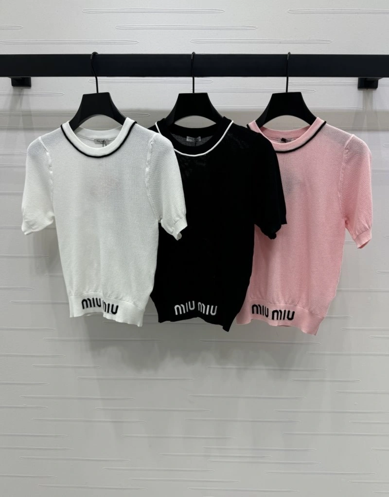 Trendsetting Miu Miu T-Shirts 151096