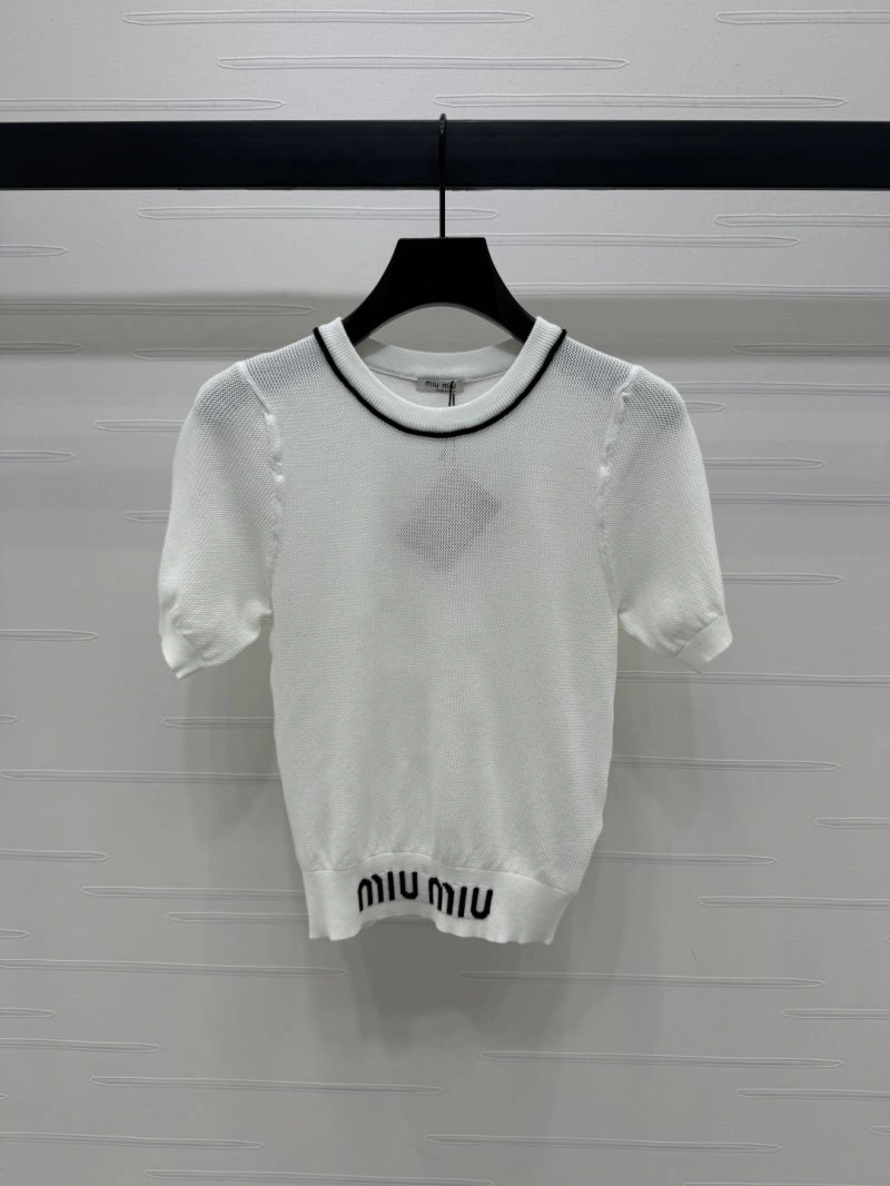 Trendsetting Miu Miu T-Shirts 151096