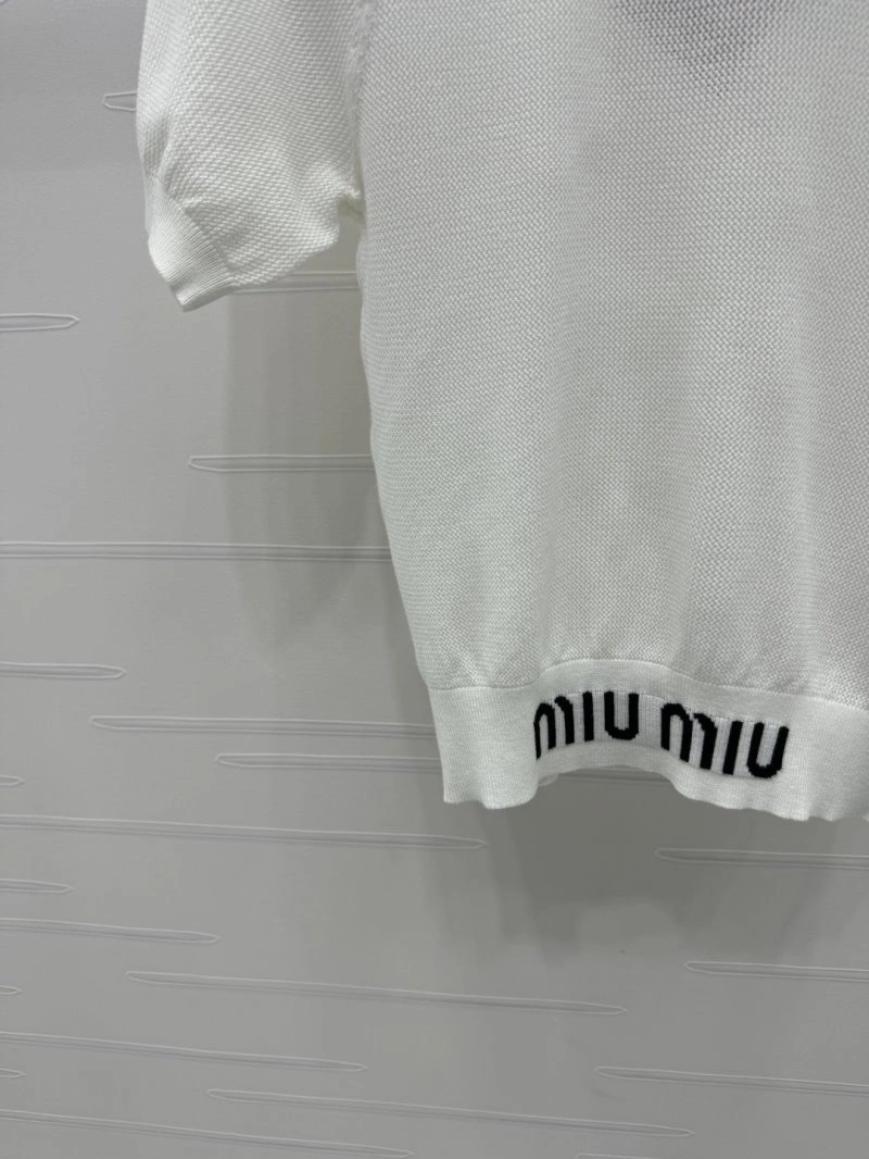 Trendsetting Miu Miu T-Shirts 151096