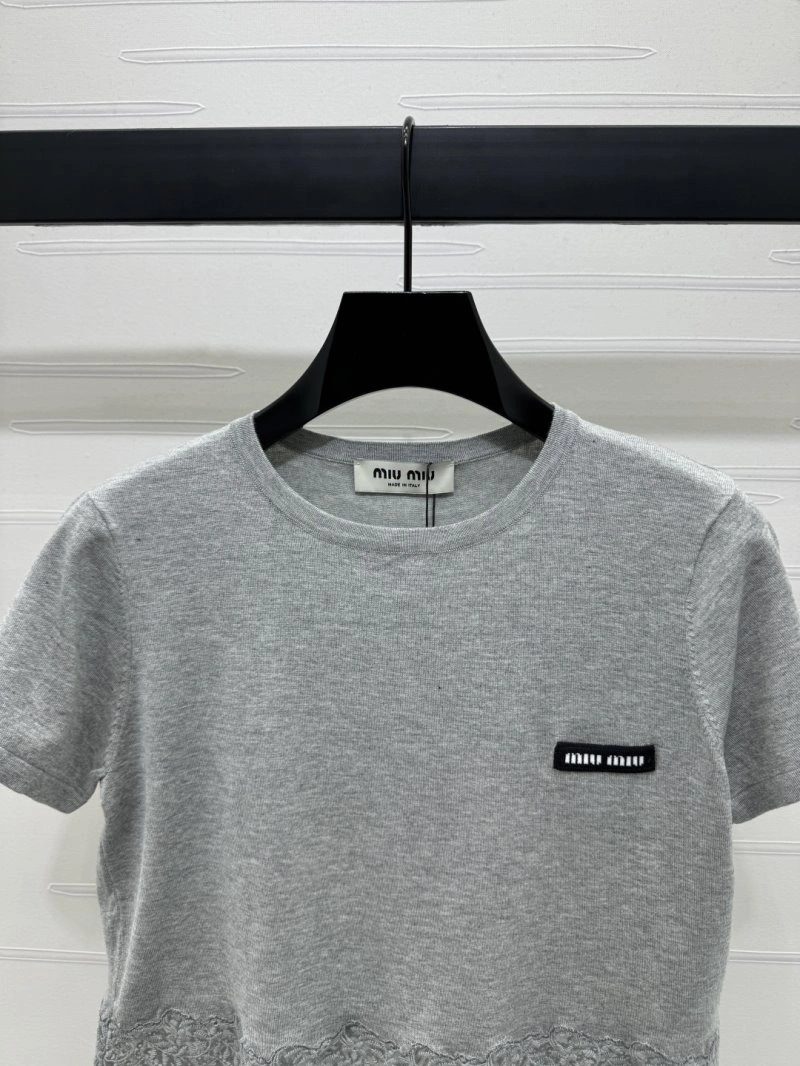 Functional Miu Miu T-Shirts 151086