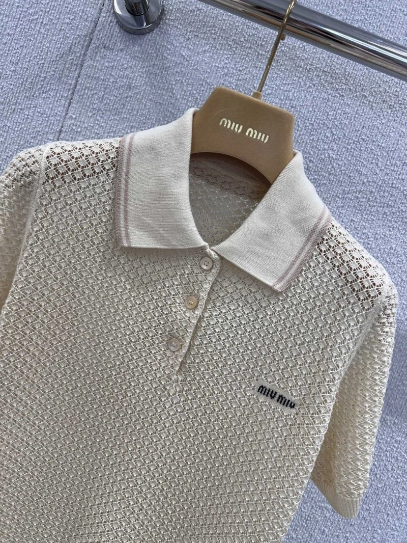 Effortless Miu Miu T-Shirts 151080