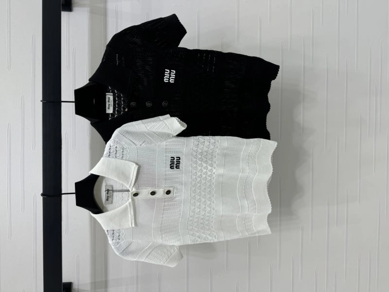 Miu Miu T-Shirts Functional 151087