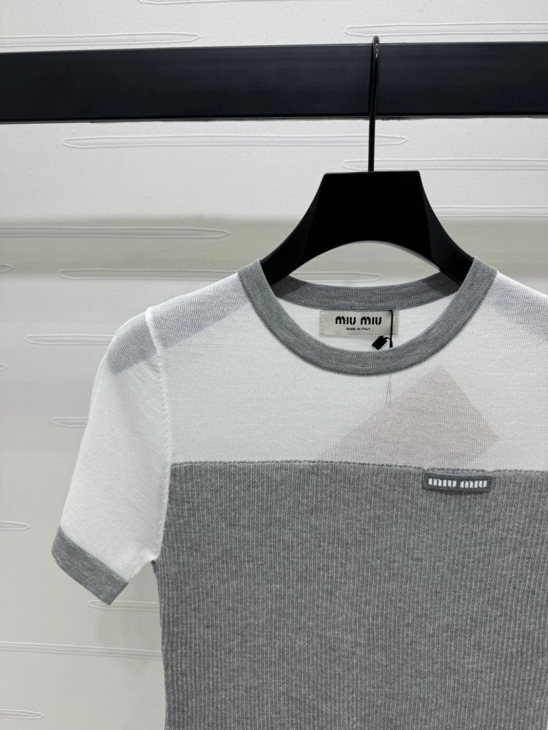 Miu Miu T-Shirts Durable 151072