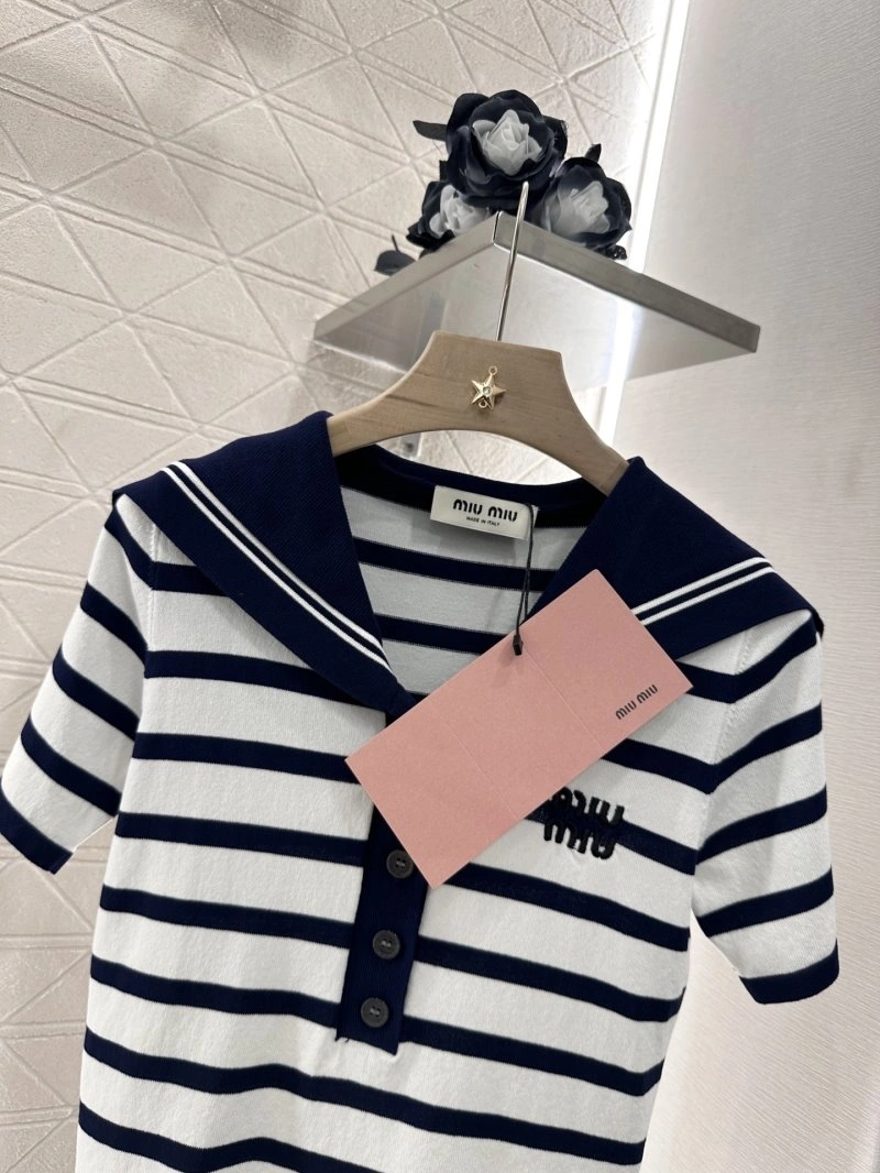 Seasonal Miu Miu T-Shirts 151061