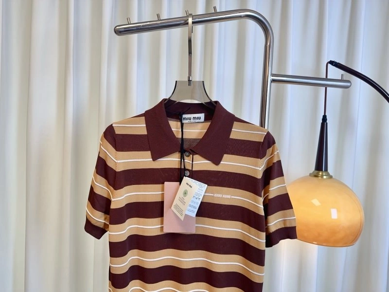 Miu Miu T-Shirts UrbanStyle 151055