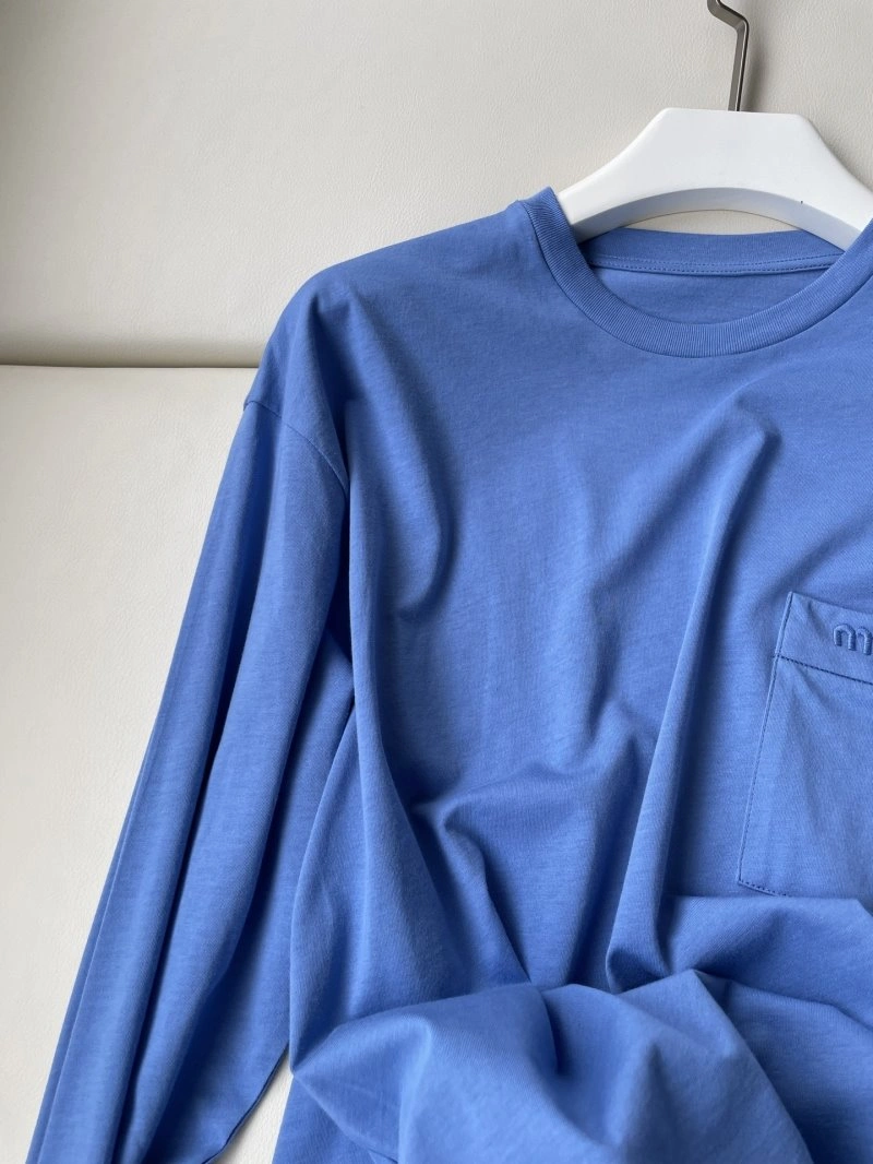 Miu Miu T-Shirts Durable 151057
