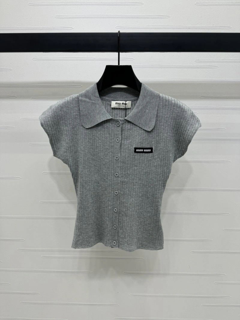 Versatile Miu Miu T-Shirts 151065