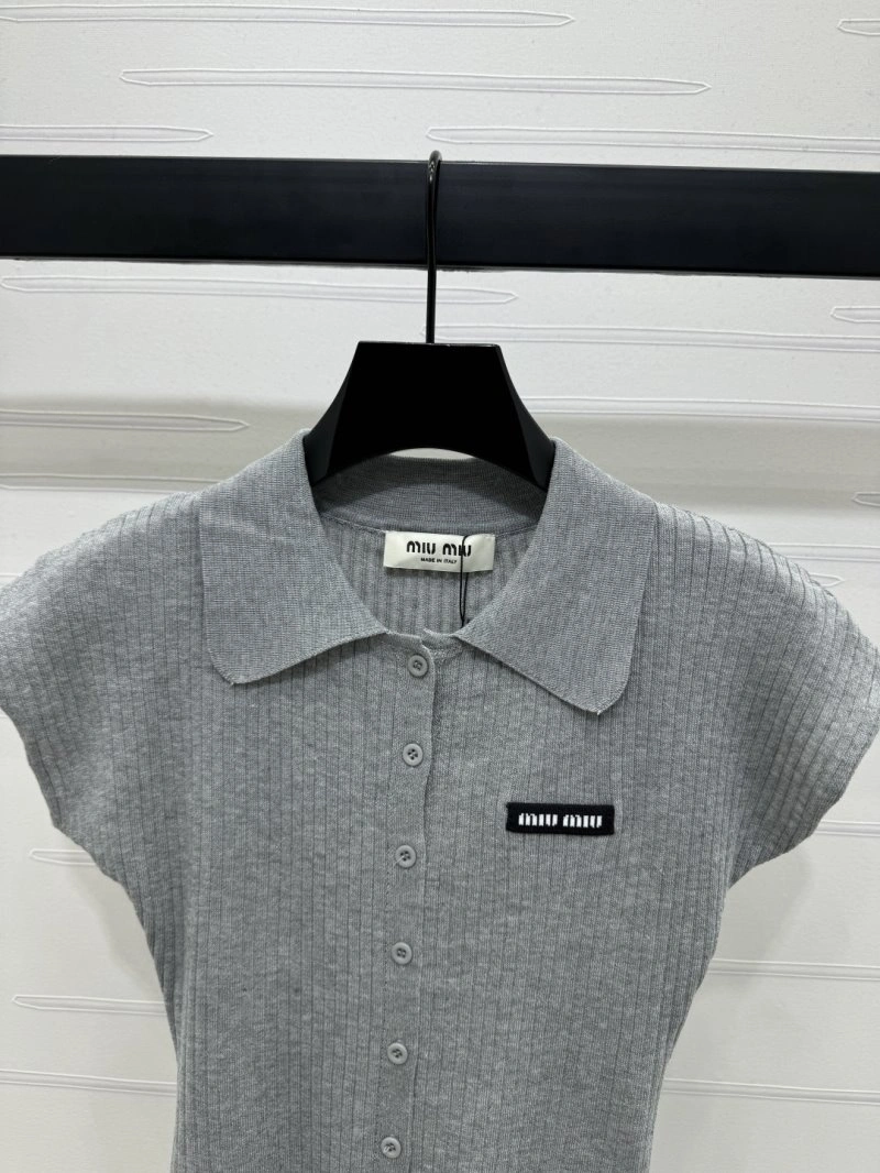 Versatile Miu Miu T-Shirts 151065