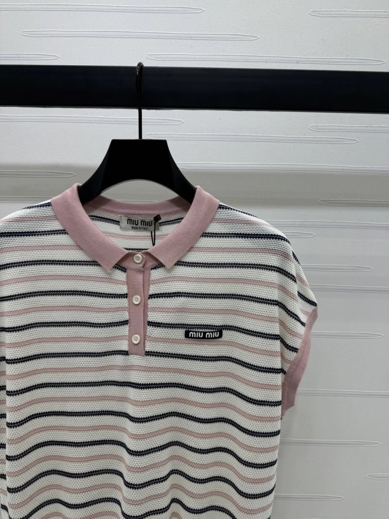 Stylish Miu Miu T-Shirts 151044