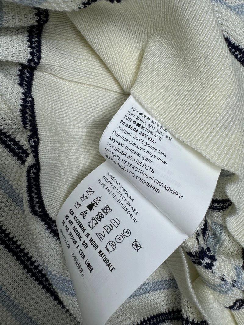 Miu Miu T-Shirts Durable 151054
