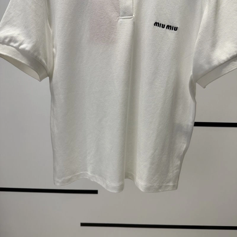 Miu Miu T-Shirts GoAnywhere 151032