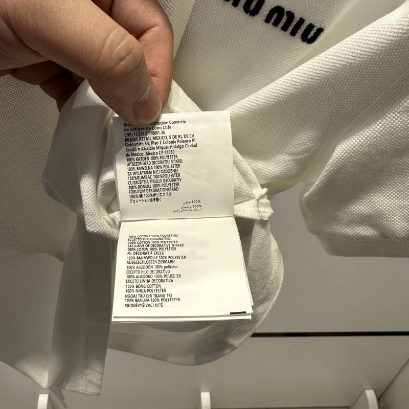 Miu Miu T-Shirts GoAnywhere 151032