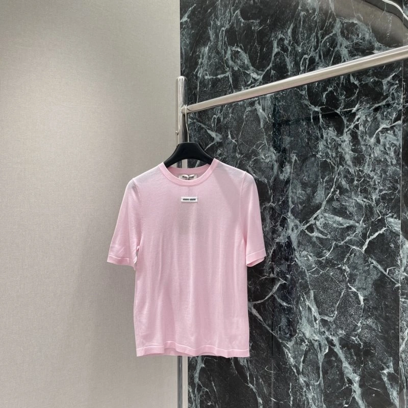 Miu Miu T-Shirts TimelessDesign 151038