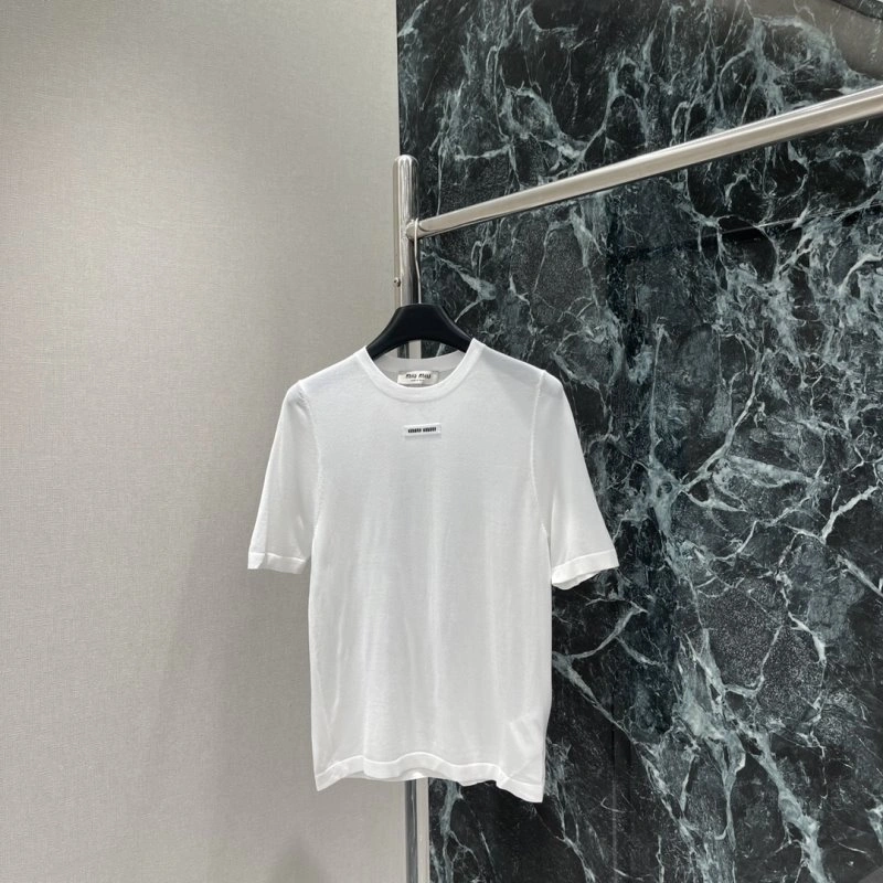 Miu Miu T-Shirts TimelessDesign 151038
