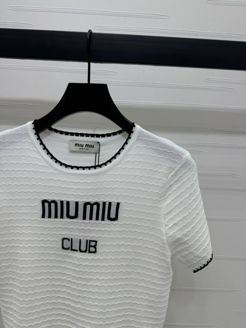 Miu Miu T-Shirts Resilient 151025