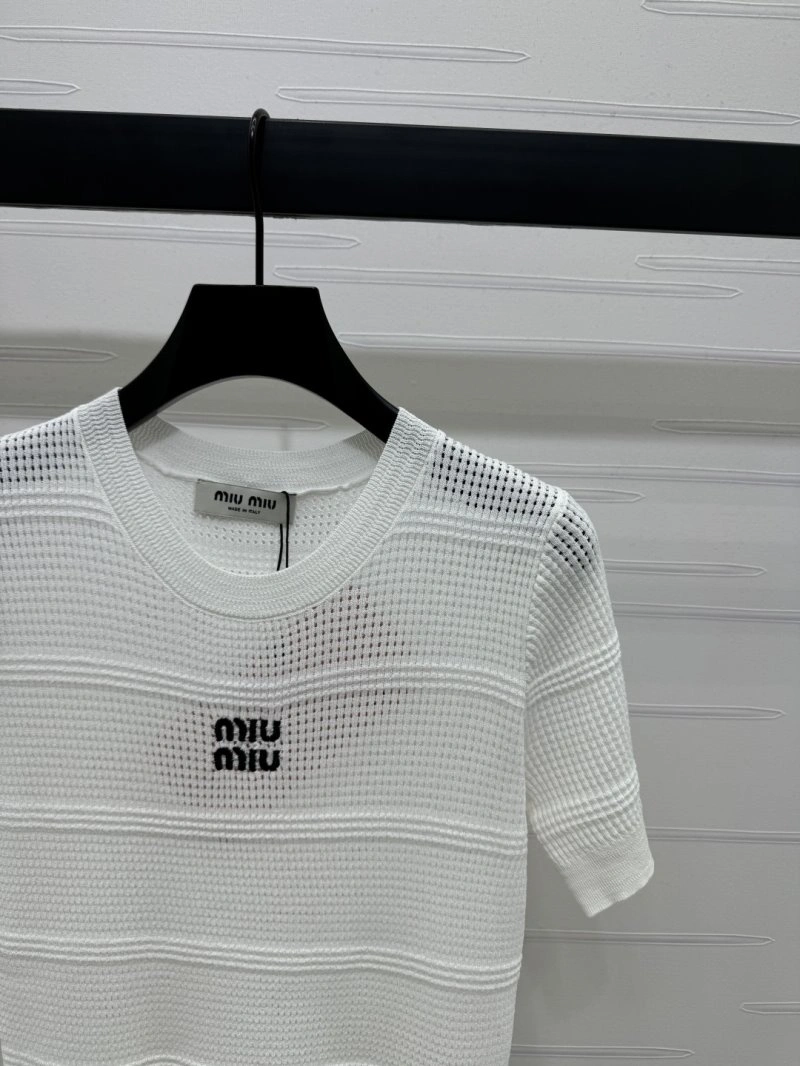 Seasonal Miu Miu T-Shirts 151023