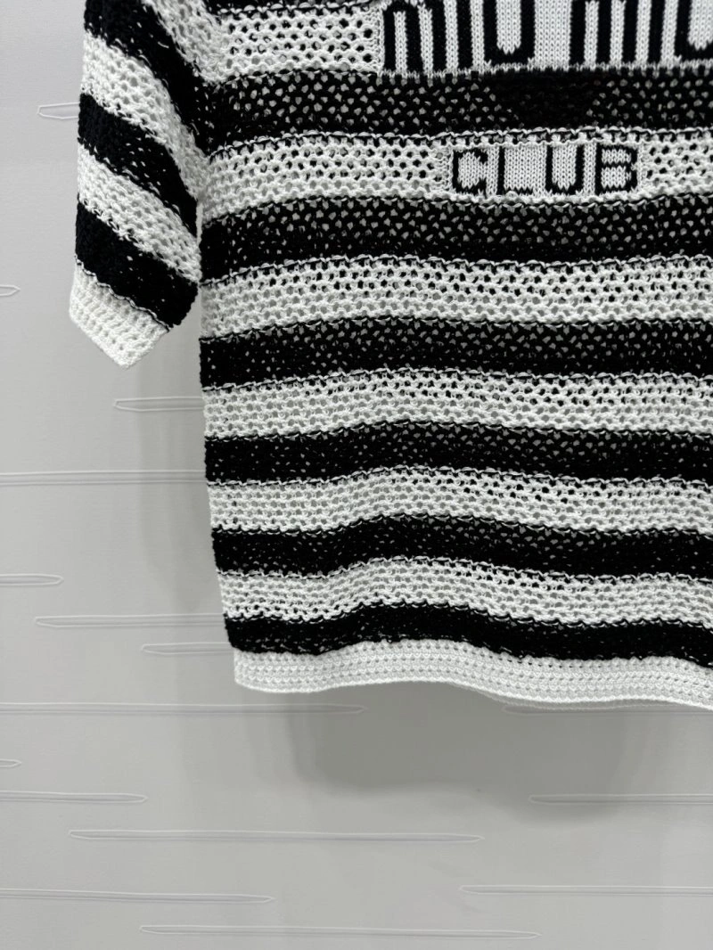 ModernLook Miu Miu T-Shirts 150998