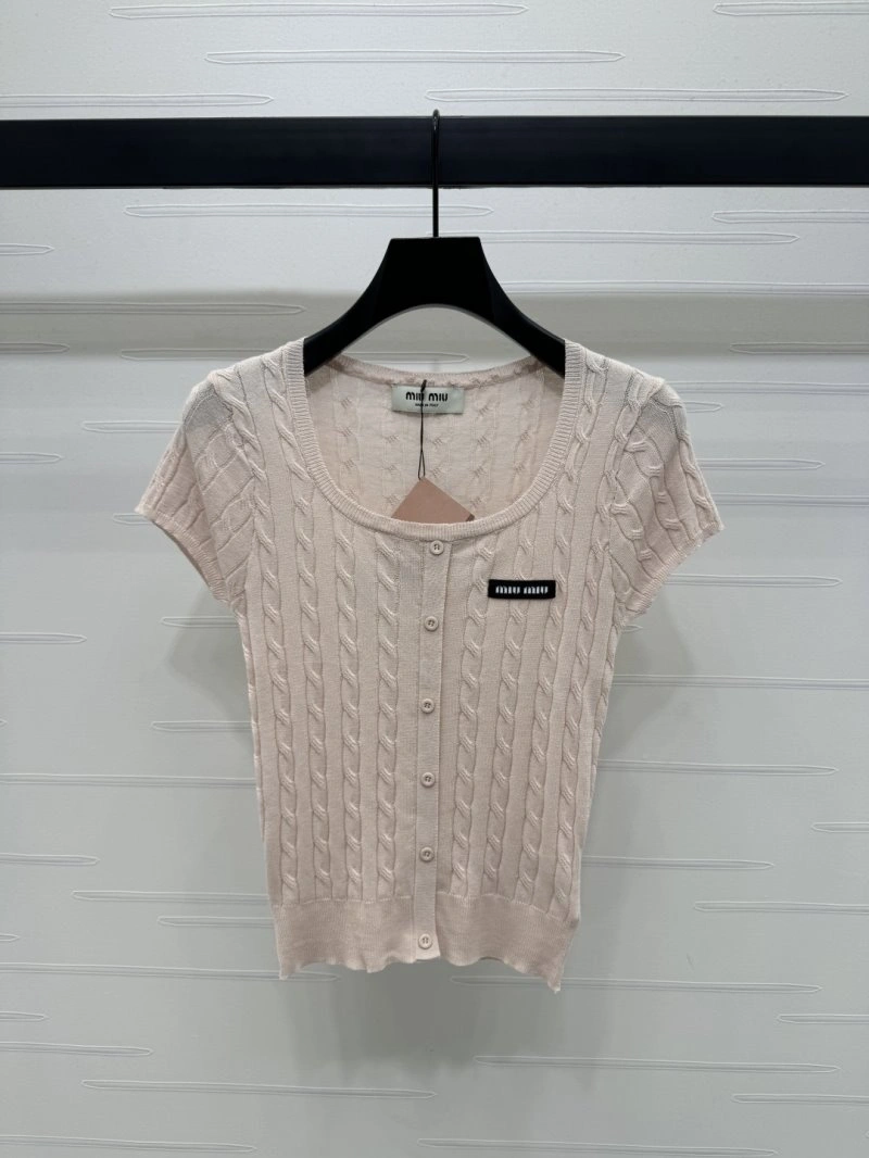 Miu Miu T-Shirts Sleek 150995