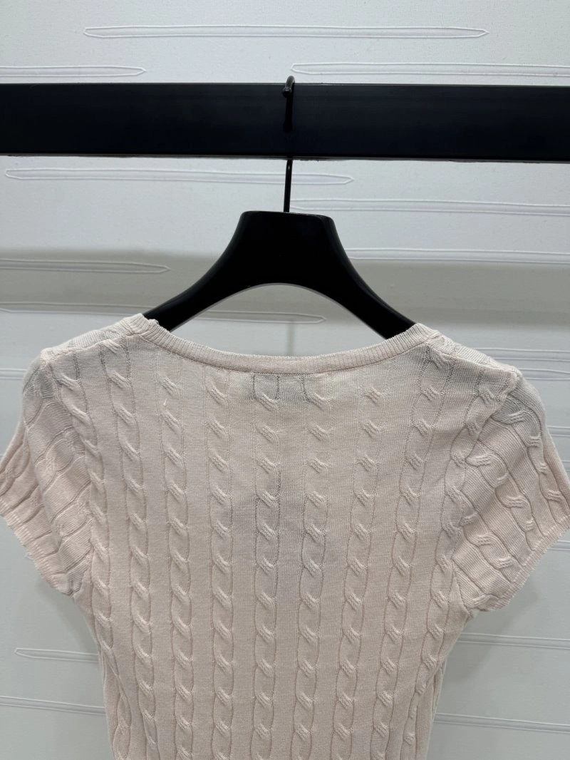 Miu Miu T-Shirts Sleek 150995
