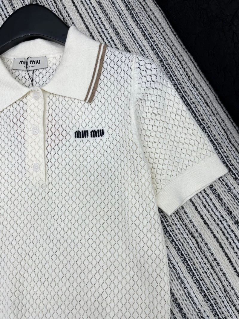 Miu Miu T-Shirts Snug 150994