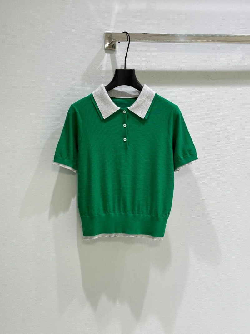 WeatherProof Miu Miu T-Shirts 151017