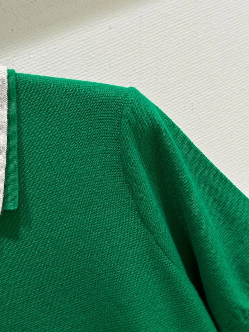 WeatherProof Miu Miu T-Shirts 151017