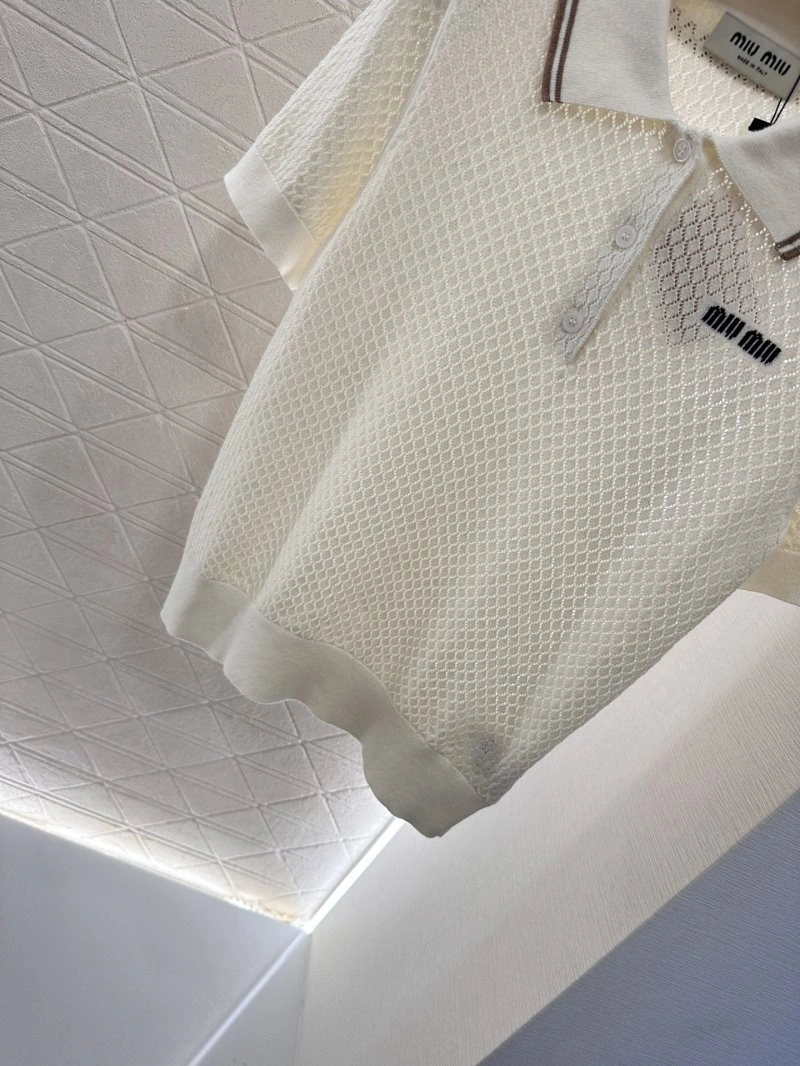 Miu Miu T-Shirts Resilient 150997