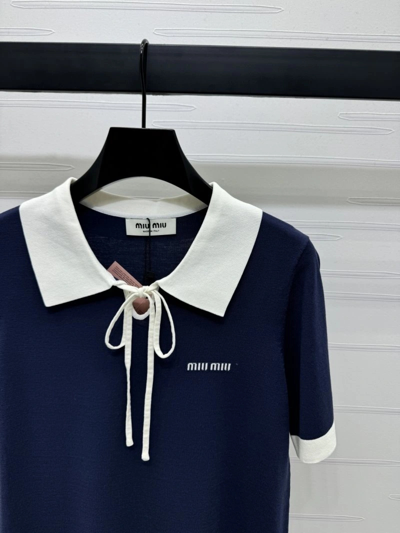 Miu Miu T-Shirts Seasonal 156223