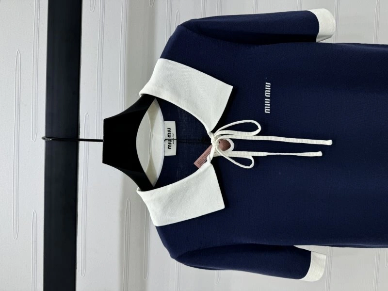 Miu Miu T-Shirts Seasonal 156223